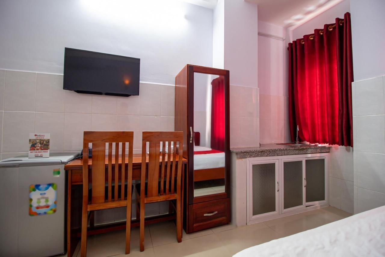 Reddoorz Near Tran Nao Street TP. Hồ Chí Minh