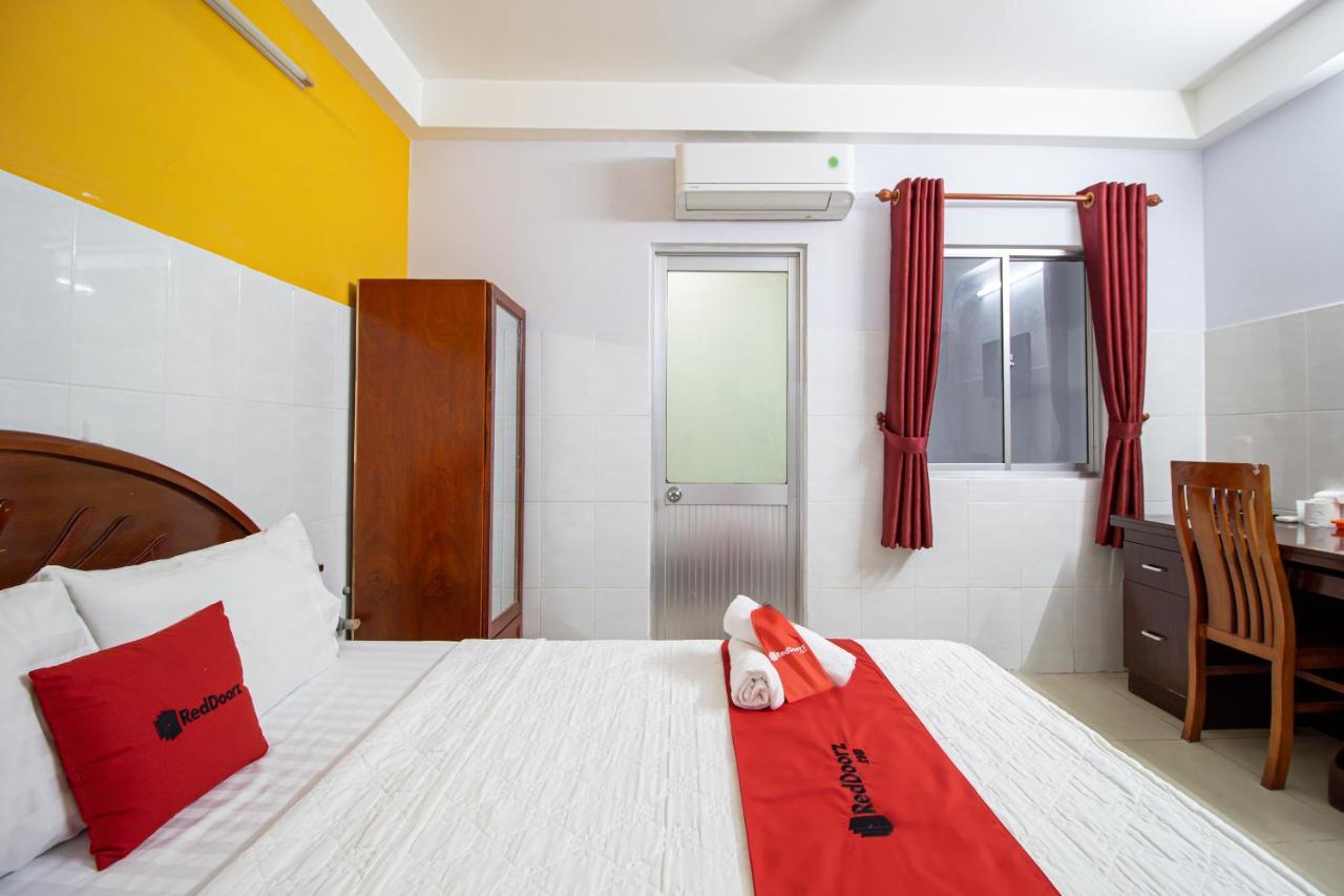 Reddoorz Near Tran Nao Street Ho Chi Minh City